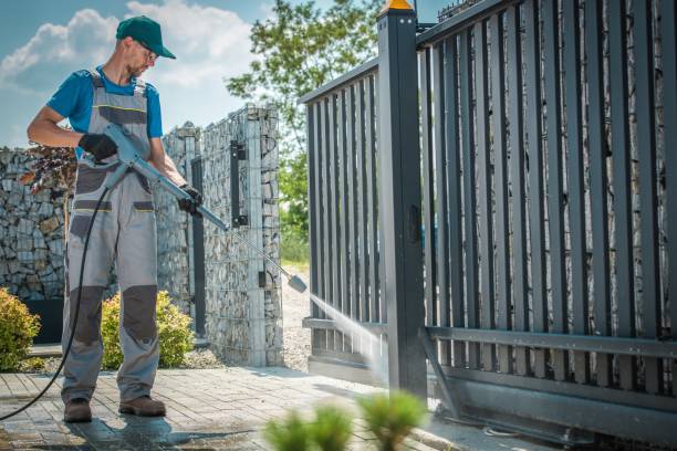 Best Pool Deck Cleaning  in West Point, MS